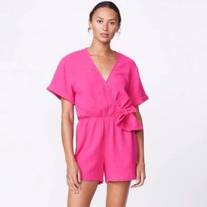 MONROW Gauze Wrap Romper In Raspberry